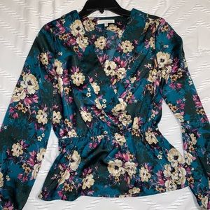 Long sleeve blouse size medium.